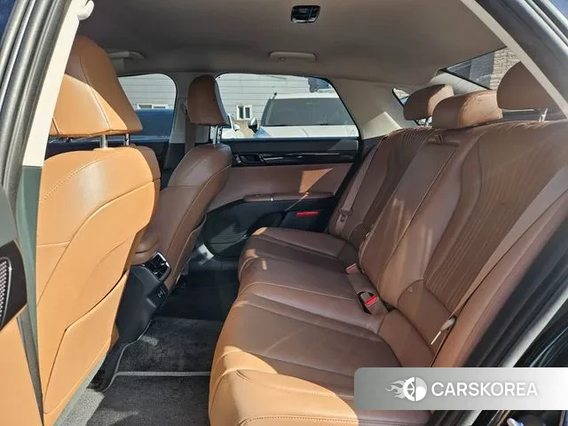 Hyundai Grandeur (GN7) id 3619447 из Кореи 10