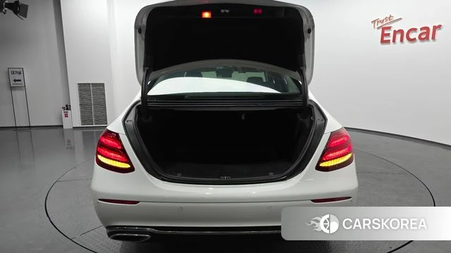 Mercedes-Benz E-Class W213 id 3925148 из Кореи 10