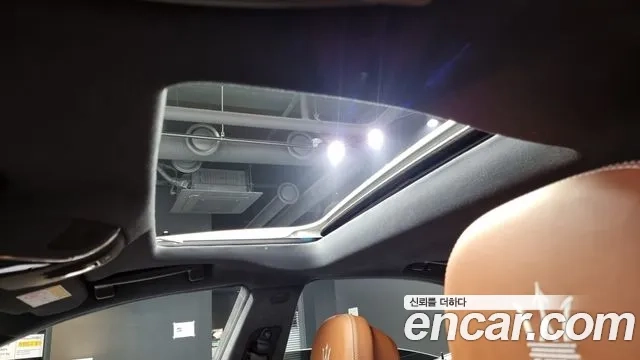 Maserati Ghibli id 2875502 из Кореи 10