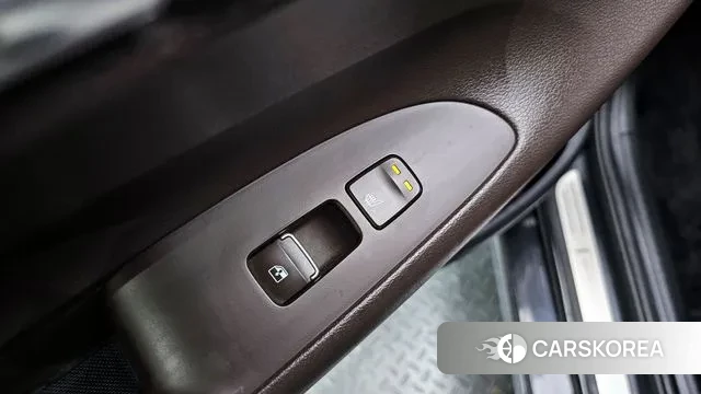 Hyundai The New Grandeur IG id 3324386 из Кореи 10