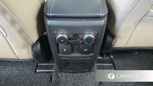 Ford Explorer 6th Generation id 4457393 из Кореи 10