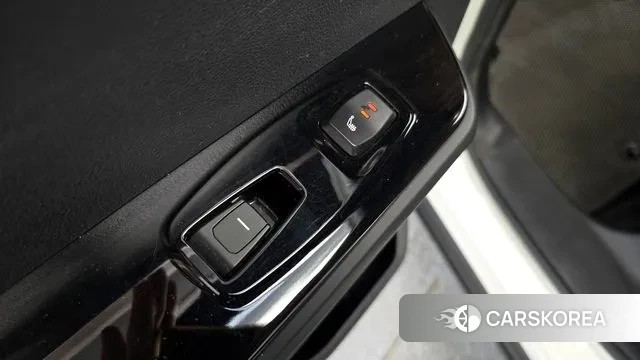 Ssangyong Torres id 3634656 из Кореи 10