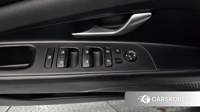 Hyundai Avante Hybrid (CN7) id 3389577 из Кореи 10