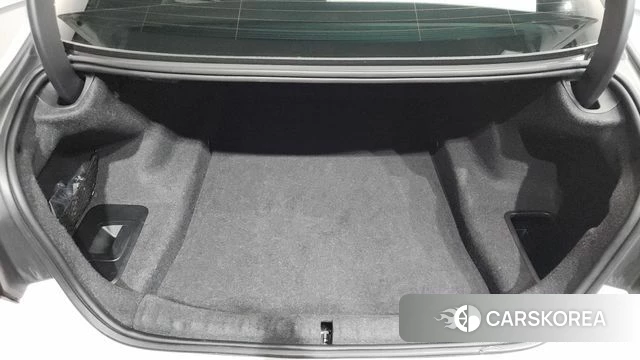 BMW 5 Series (G30) id 4581618 из Кореи 10