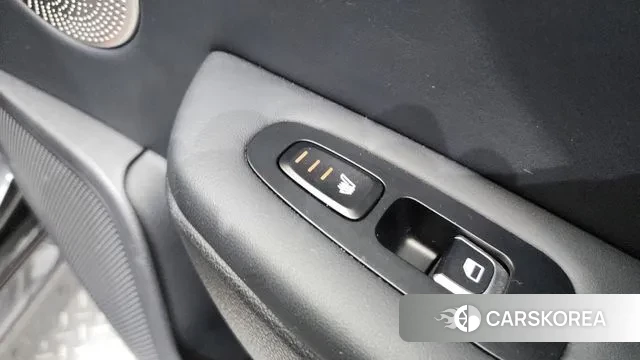 Kia Stinger id 3045228 из Кореи 10