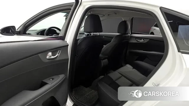 Kia Come New K3 id 3753974 из Кореи 10