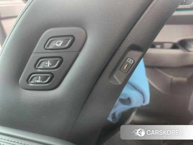 Hyundai Santa Fe (MX5) id 3786752 из Кореи 10