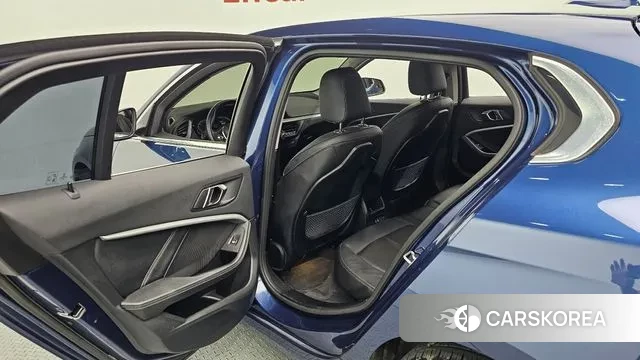 BMW 1 Series (F40) id 2959662 из Кореи 10