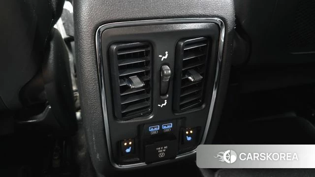 Jeep Grand Cherokee id 4445362 из Кореи 10