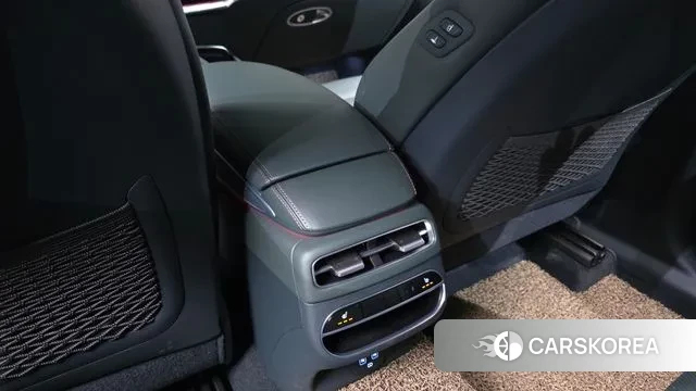 Genesis GV70 id 3684727 из Кореи 10