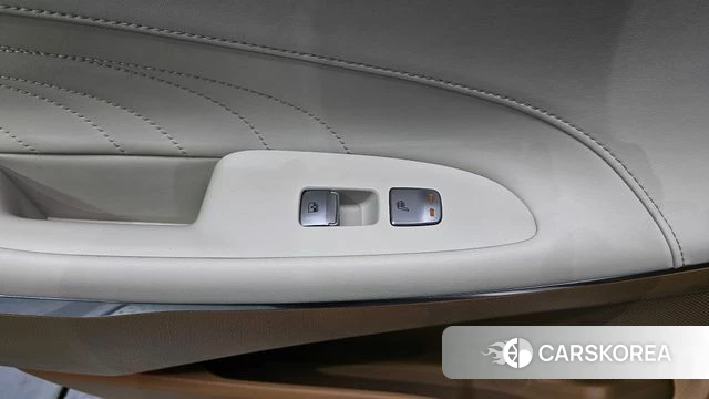 Hyundai The New Grandeur IG id 4384252 из Кореи 10