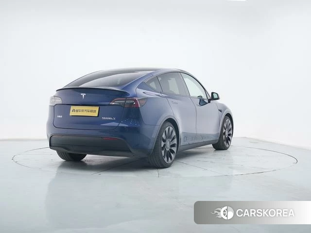 Tesla Model Y id 4213321 из Китая 10