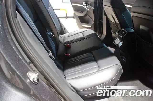 Audi e-Tron id 2863689 из Кореи 10