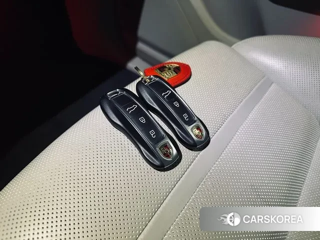 Porsche Cayenne (PO536) id 3760083 из Кореи 10