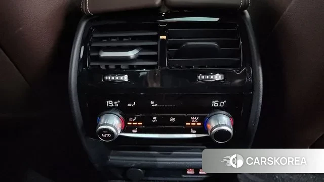 BMW 5 Series (G30) id 3539375 из Кореи 10