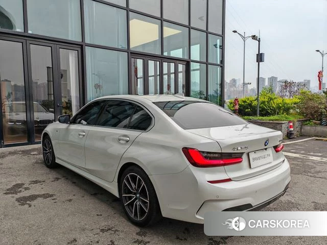 BMW 3 series id 4297229 из Китая 10