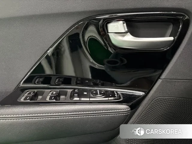 Kia Niro id 3125898 из Кореи 10