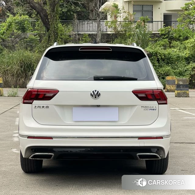 Volkswagen Tiguan L PHEV id 4228544 из Китая 10
