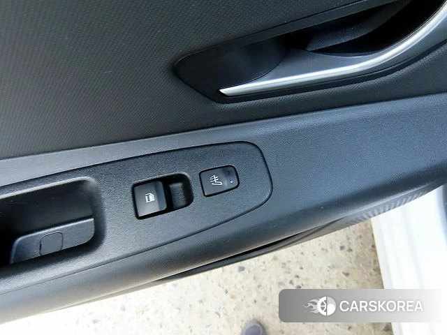 Hyundai Avante (CN7) id 3964596 из Кореи 10