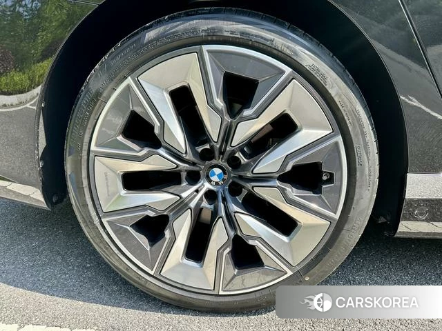 BMW 7 series id 4258748 из Китая 10