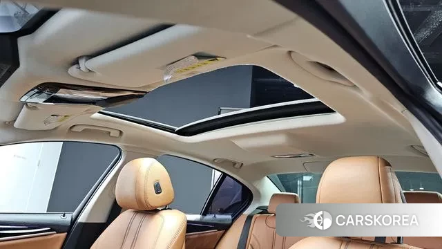 BMW 5 Series (G30) id 3019035 из Кореи 10