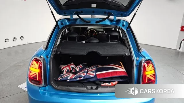 Mini Cooper S id 3713898 из Кореи 10