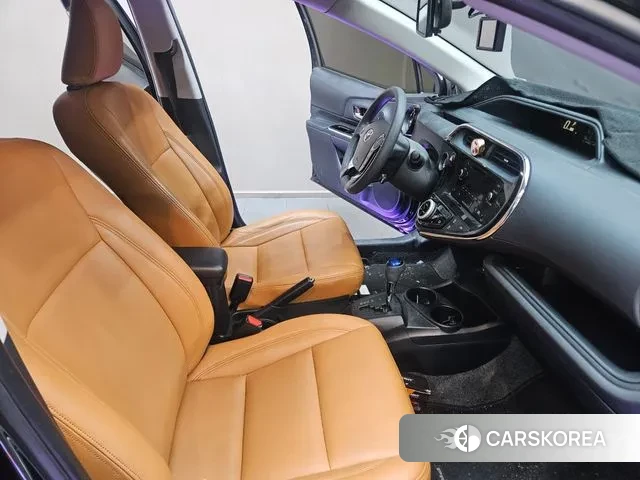 Toyota Prius C id 3484469 из Кореи 10