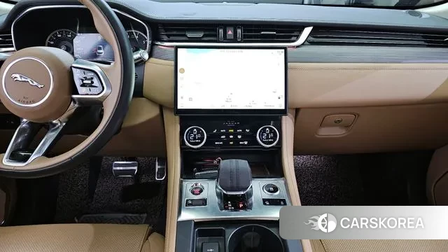 Jaguar F-PACE id 3384097 из Кореи 10