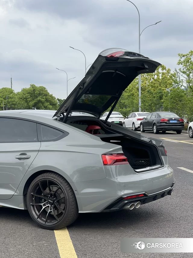 Audi S5 id 4335021 из Китая 10