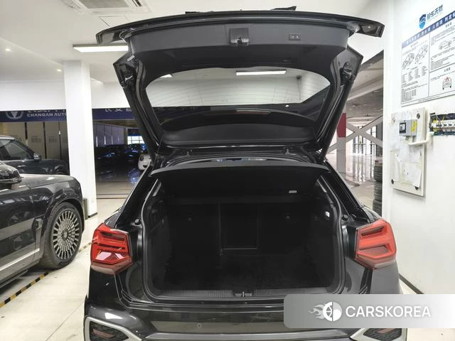 Audi Q2L id 4261865 из Китая 10