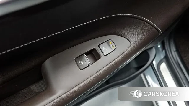 Hyundai Grandeur IG Hybrid id 3356923 из Кореи 10