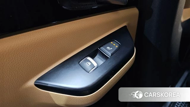 Kia Carnival 4th generation id 4550608 из Кореи 10