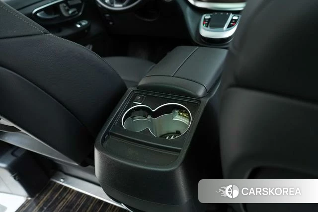 Mercedes-Benz V-class id 4264644 из Китая 10