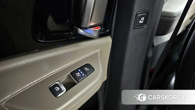 Kia The New Carnival 4th Generation id 4388116 из Кореи 10