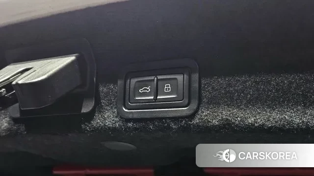 Audi A6 (C8) id 3539419 из Кореи 10