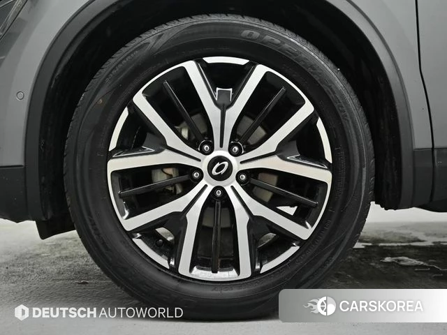 Renault Korea (Samsung) The New QM6 id 4562182 из Кореи 10