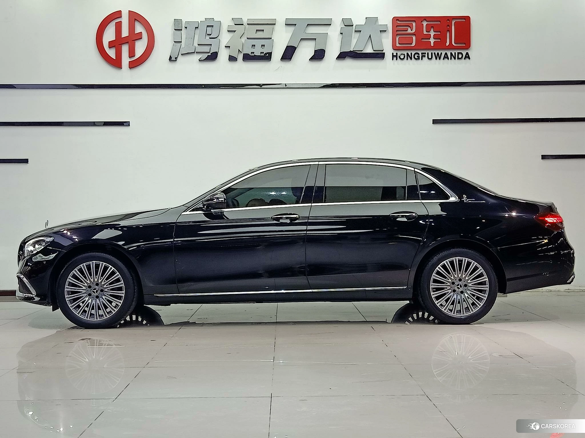 Mercedes-Benz E-class id 4426711 из Китая 10