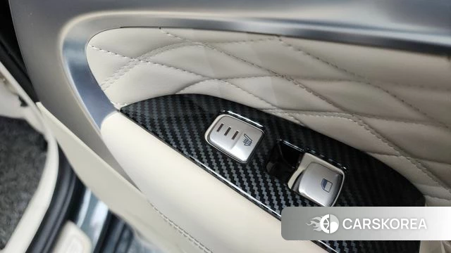 Genesis G70 id 3853784 из Кореи 10