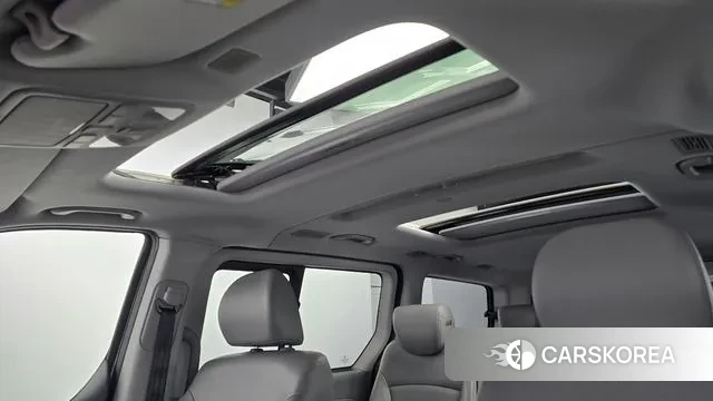 Hyundai The New Grand Starex id 3161608 из Кореи 10