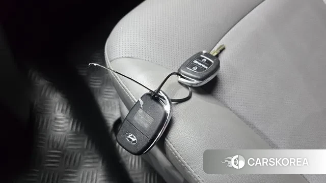 Hyundai The New Grand Starex id 3307673 из Кореи 10