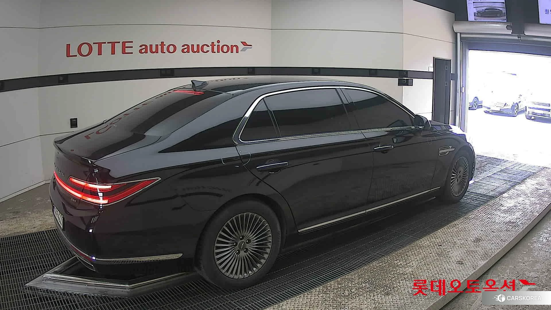 Hyundai G90 id 3888357 из Кореи 10