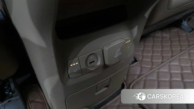 Kia The New Carnival id 3820592 из Кореи 10