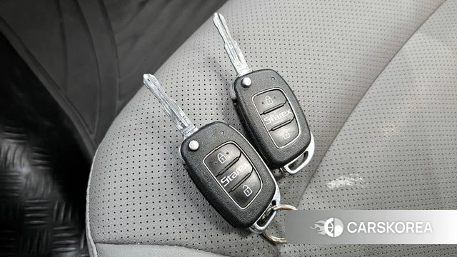 Hyundai The New Grand Starex id 4397897 из Кореи 10