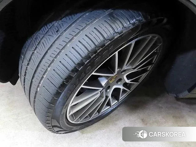 Porsche Cayenne (PO536) id 3591309 из Кореи 10