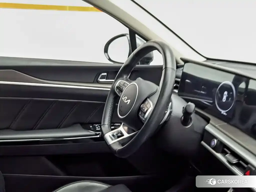 Kia K5 id 4599803 из Китая 10