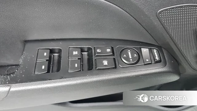 Hyundai Avante AD id 3742964 из Кореи 10