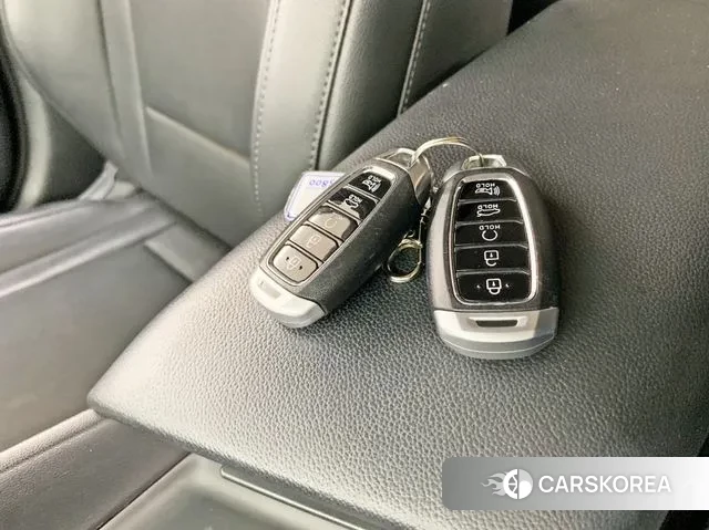 Hyundai Avante (CN7) id 3037855 из Кореи 10