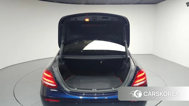 Mercedes-Benz E-Class W213 id 4873309 из Кореи 10