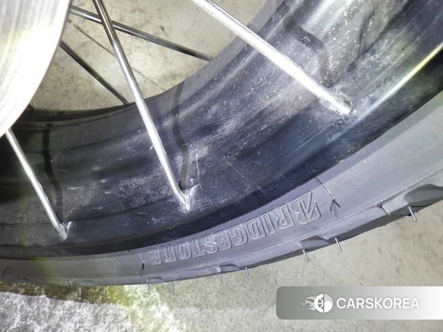 Honda X-ADV 750 id 3949403 из Японии 10