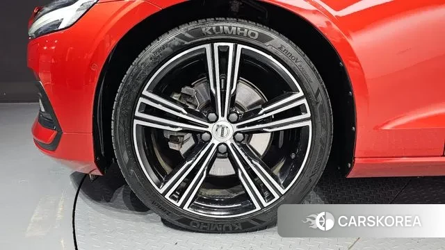 Volvo S60 3rd generation id 3390513 из Кореи 10